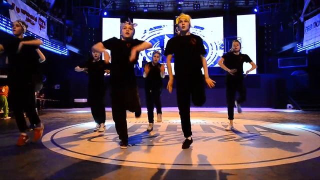 DSC 5653 2015.04.05 - Фестиваль уличных танцев MAXIVAN'15 - Клуб ARENA - Иваново смотреть онлайн