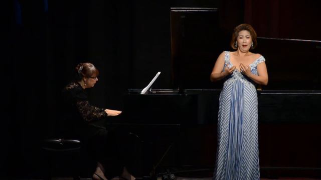 Yunah Lee – Song to the Moon from Rusalka – 05/05/18 смотреть онлайн