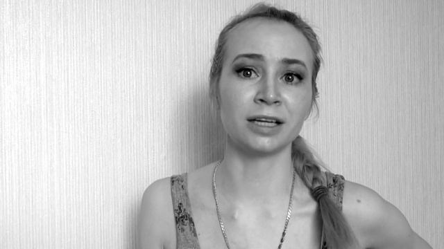 Как одеть 2 детей на прогулку? Как гулять с 2 детьми? Лайфхак с коляской для погодок смотреть онлайн