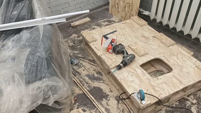 Как сделать передвижной подиум под педикюрное кресло Реклайнер своими руками!!! смотреть онлайн