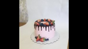 Учимся делать шоколадные подтеки (шоколад + масло)