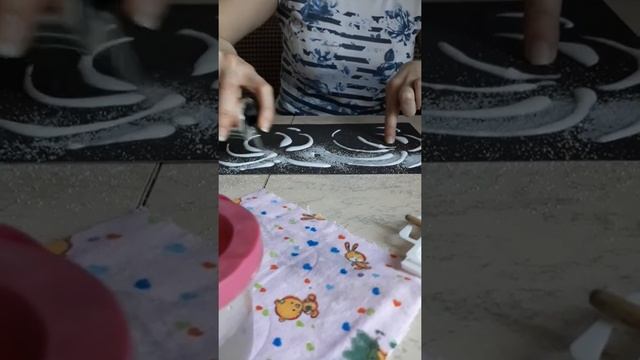 Рисование нетрадиционным способом в старшей группе «Салют в честь празднования Дня Победы» смотреть онлайн