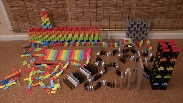 Domino Projects 5 - 22,000 Dominoes