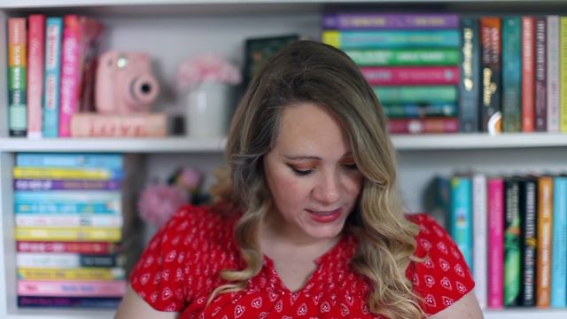 LOTS OF BOOKS BOOK HAUL! смотреть онлайн