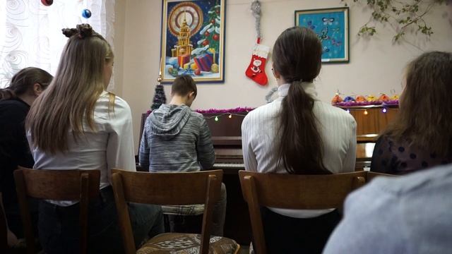 Мой сын Саша 5 класс Музыкальной Школы готовится к экзамену смотреть онлайн