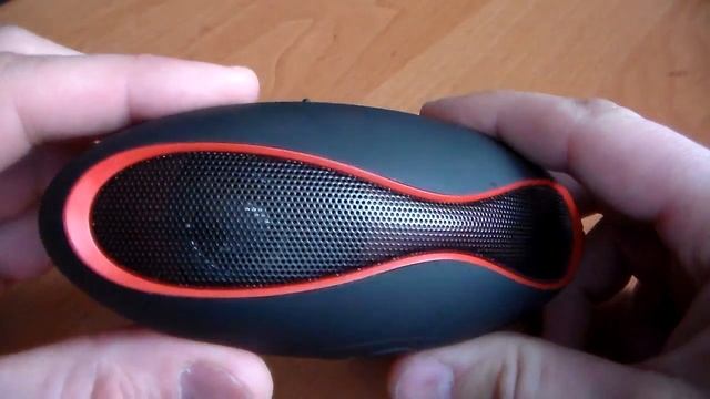 #6 Портативная bluetooth колонка MINI-X6U: сколько динамиков в колонке. Что скрывается за решеткой смотреть онлайн