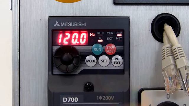 Inbetriebnahme FR D700 – Teil 4 Strom Vektorregelung смотреть онлайн