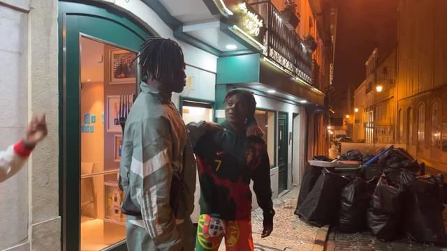 meeting rafeal leo and joao felix?? смотреть онлайн