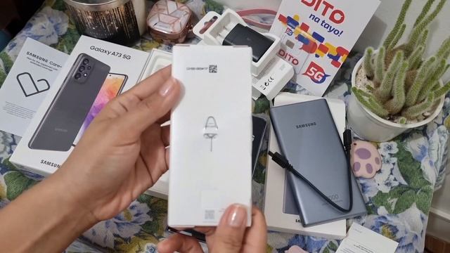 Samsung Galaxy A73 5G Unboxing Review смотреть онлайн