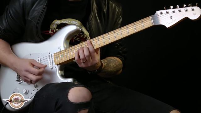 TONE CHECK: Fender H.E.R. Stratocaster Demo | No Talking смотреть онлайн