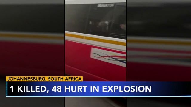 Large explosion splits road in Johannesburg смотреть онлайн