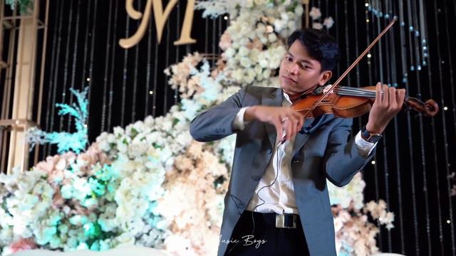 Beautiful in White - Saxophone & Violin Live Performance Cover смотреть онлайн