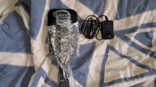 LED table lamp + wireless phone charger Camelion KD-825 review смотреть онлайн