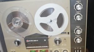 Сатурн 202С-2 - Простой, но добротный катушечный магнитофон