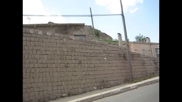 Длинное видео о том как поют мулы в мечетях Турции по районам, даже накладывается голоса,мы в движе смотреть онлайн