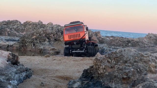 RC truck trial : Iveco ASTRA M series 8x8 - Expedition Edition - dual steering system #1 смотреть онлайн