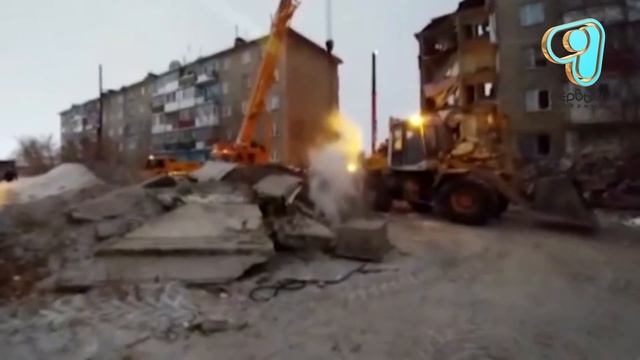 05.01.17 1 января в поселке Шахан Карагандинской области обрушилась часть многоквартирного дома смотреть онлайн