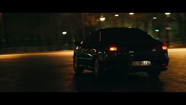 El ejercicio del poder Trailer español смотреть онлайн