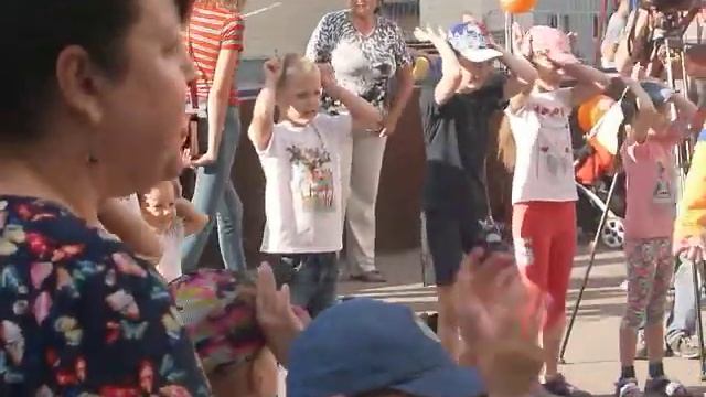 Самара. ЖК Ботанический (3). Детский праздник. 31.08.2018 смотреть онлайн