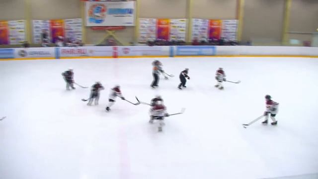 Кубок Ладоги 2005. Рига - Шахтер, начало в 16-30. смотреть онлайн