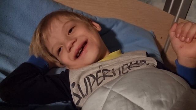 Как мы избавляемся от яктаций и синдрома бегущих ног смотреть онлайн