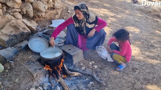 Lack of Medicine and Treatment in the Tribal Village Puts the Lives of Nomadic Children in Danger🆘🌡 смотреть онлайн