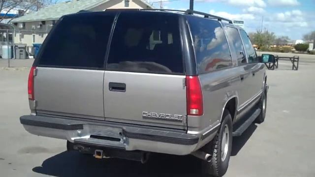 1998 Chevrolet Suburban as shown by Geoff Smartt