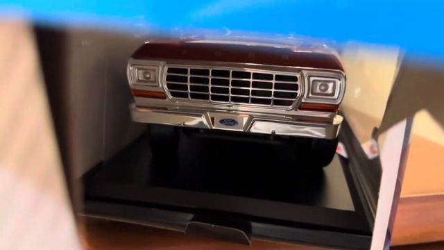 Maisto 1979 Ford F-150 Unboxing (Scale 1/20) смотреть онлайн