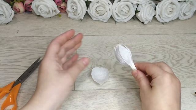 МНОГО поделок ИЗ ГОФРИРОВАННОЙ БУМАГИ своими руками. 7 crepe paper ideas смотреть онлайн