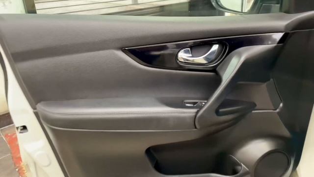 2016 Nissan Qashqai смотреть онлайн