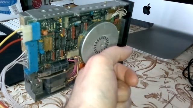 HI-TECH-80x FLOPPY DISKOVOD 5.25 ЭЛЕКТРОНИКА МС 5311 смотреть онлайн