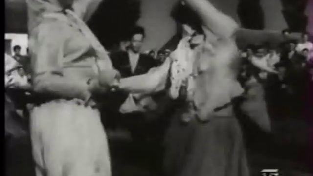 Сергей Лемешев "Россия. Где найдёшь страну на свете краше Родины моей?" - Кинохроника 40-50-х гг. смотреть онлайн