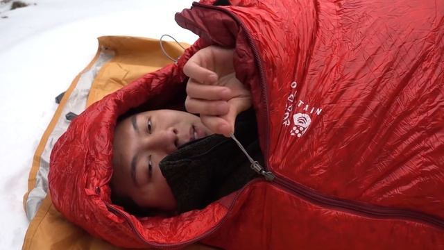 HONEST Review On Mountain Hardwear Phantom Spark -2C/28F Sleeping Bag