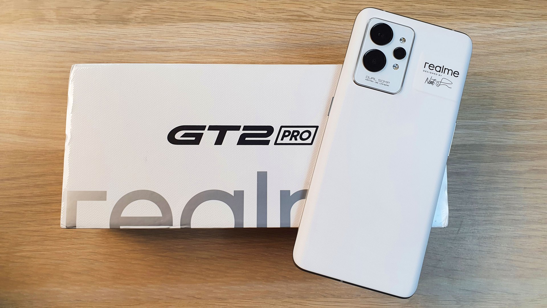 REALME GT 2 PRO - ФЛАГМАН С КАМЕРОЙ МИКРОСКОПОМ! смотреть онлайн