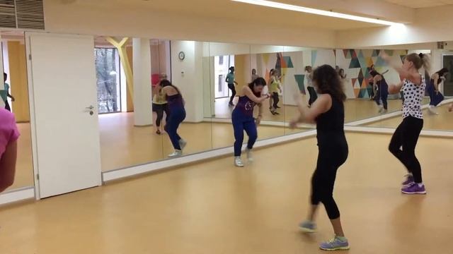 ZUMBA® with Nina Sachek/FORTIS_KHARKOV смотреть онлайн