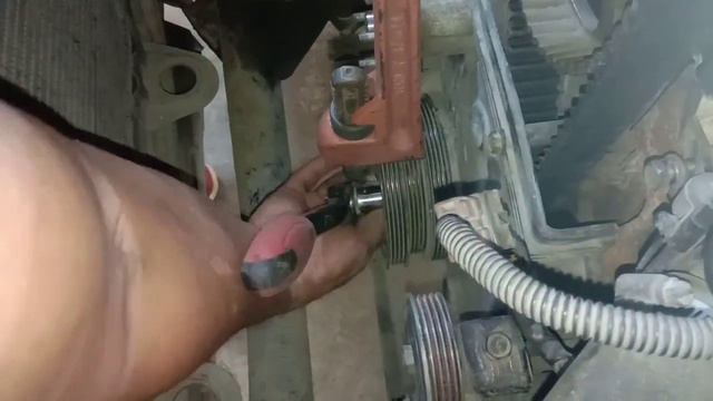MITSUBISHI 4G64 HOW TO REPLACE TIMING BELT ADJUSTER AND TIMING BELT EASY WAY смотреть онлайн