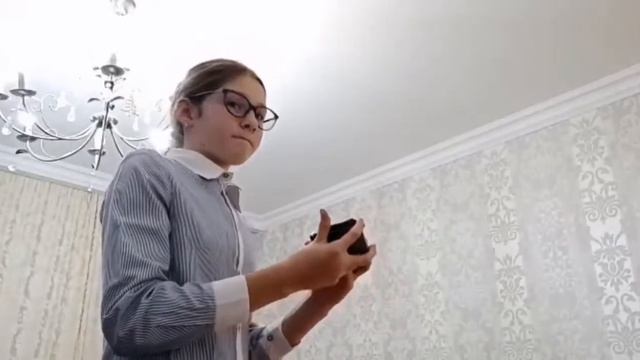 Иван Андреевич Крылов, басня "Ларчик", читает Арина Сорокина смотреть онлайн