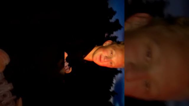 НЛО, труп, ненормальный хлопчик смотреть онлайн