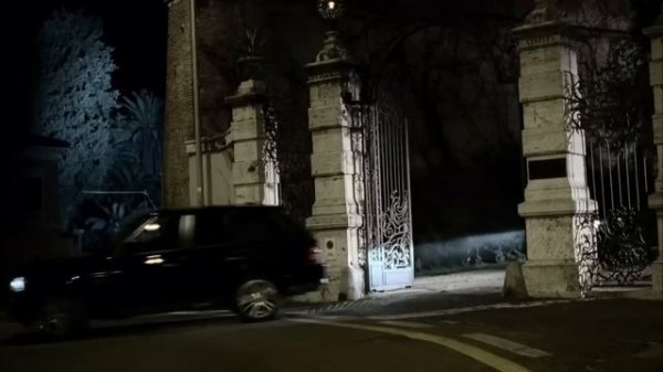 Valentina Perfume de Valentino - Freja Beha [HD]