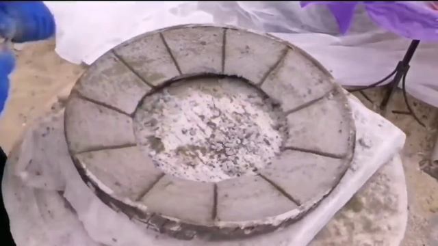 Из Старых Автомобильных Покрышек и Цемента, Сделал Классные Поделки. смотреть онлайн