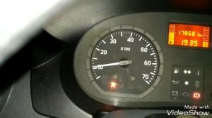 Рено Логан плохо заводится в мороз.