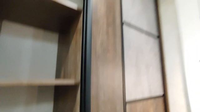 Встроенный шкаф купе и комод в спальню в стиле Лофт смотреть онлайн