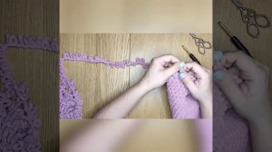 Мастер-класс по вязанию подушки валика из плюшевой пряжи Alize puffy fine