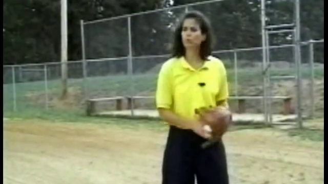 Windmill Pitching Drills for Beginners смотреть онлайн