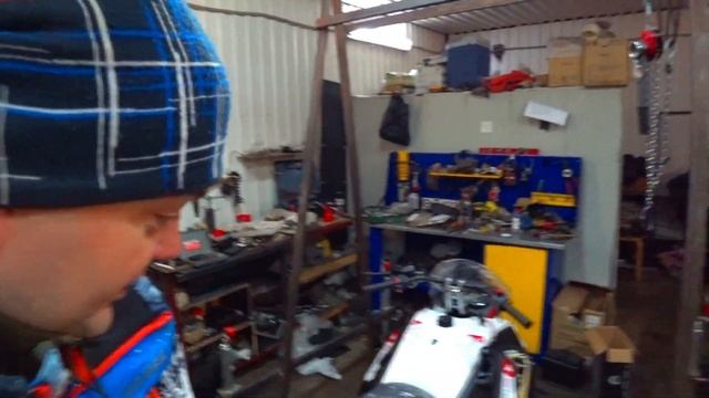 СНЕГОХОД STELS КАПИТАН S150 смотреть онлайн