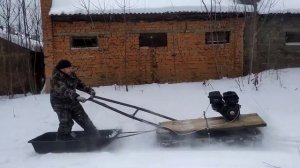 Самодельная мотособака с центробежным сцеплением , двигатель Лифан 15 лошадиных сил.