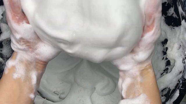 АСМР Губки, мыльная пена и полоскание губок. ASMR Sponges, soap foam and sponge rinsing. смотреть онлайн