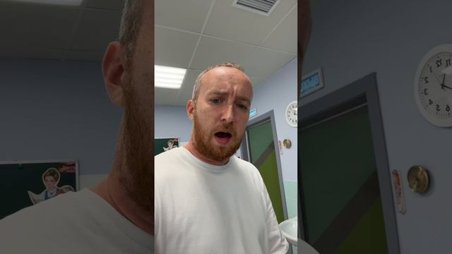 Типичная школа в поселке в России смотреть онлайн