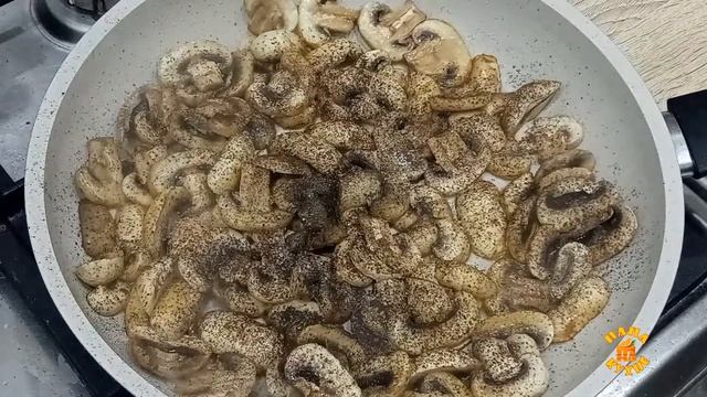 Пицца на скорую руку из слоёного теста смотреть онлайн