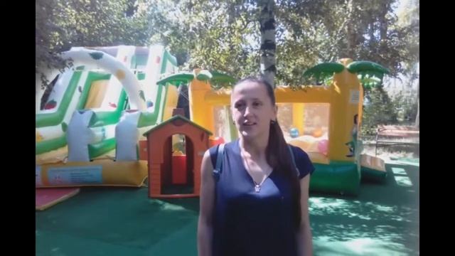 Уборка надувного батута (видео от клиента компании ATTRO) смотреть онлайн